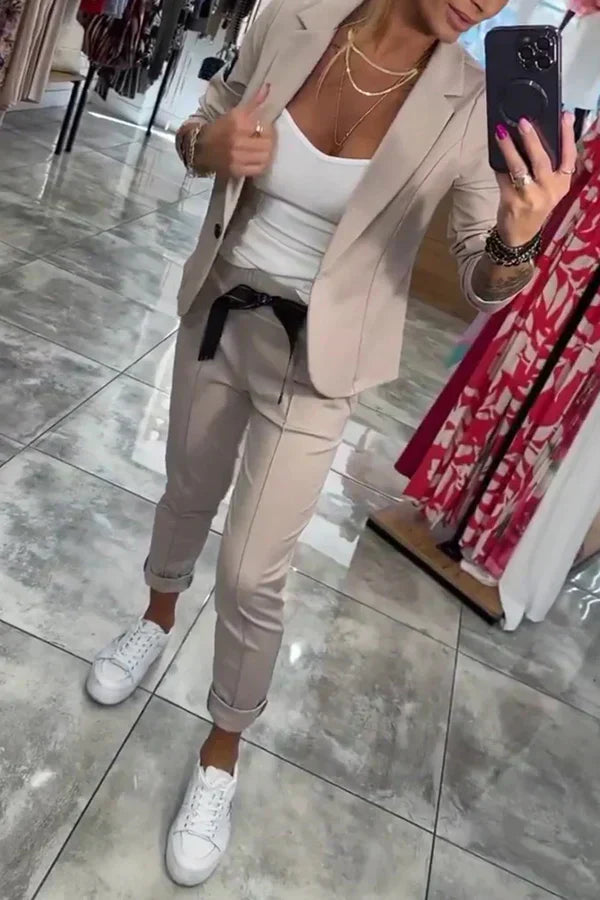 Adriana - Ensemble Chic et Élégant