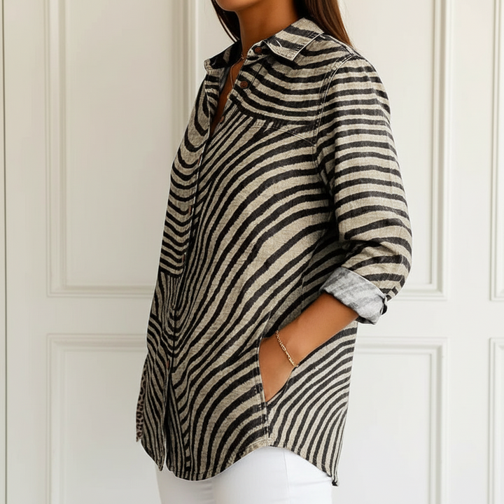 Ingrid | Chemise à rayures en spirale