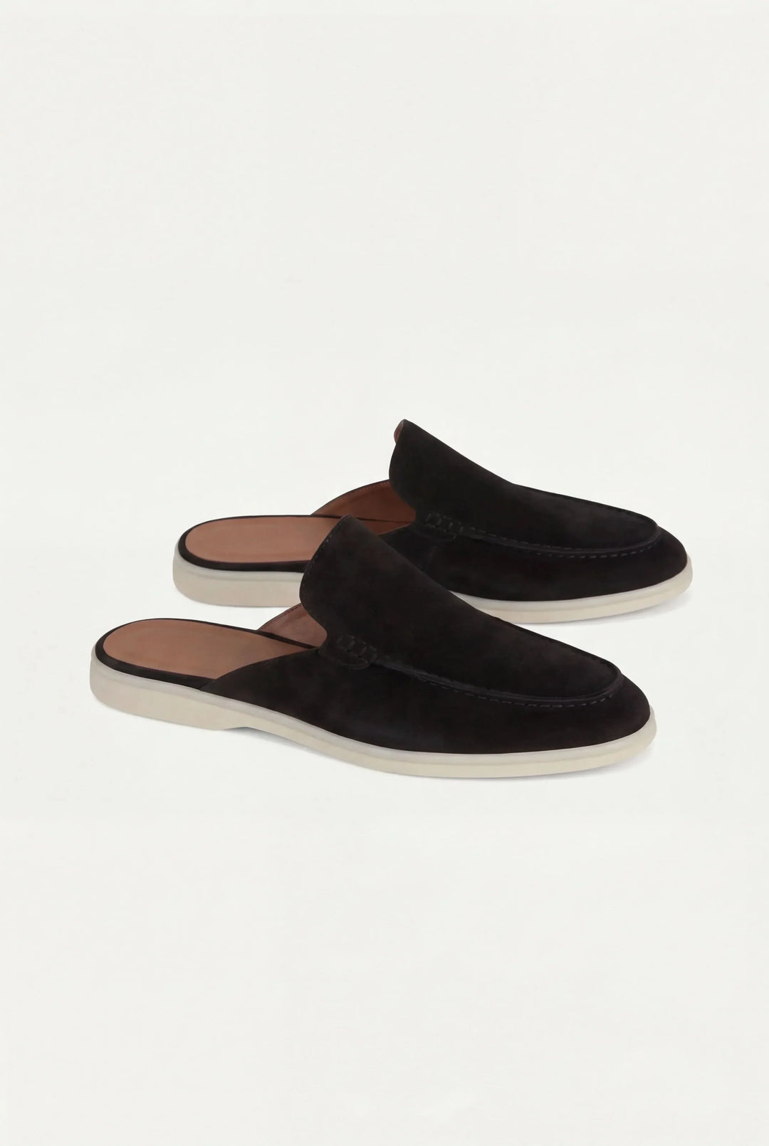 Mule Yacht en Suède Noire