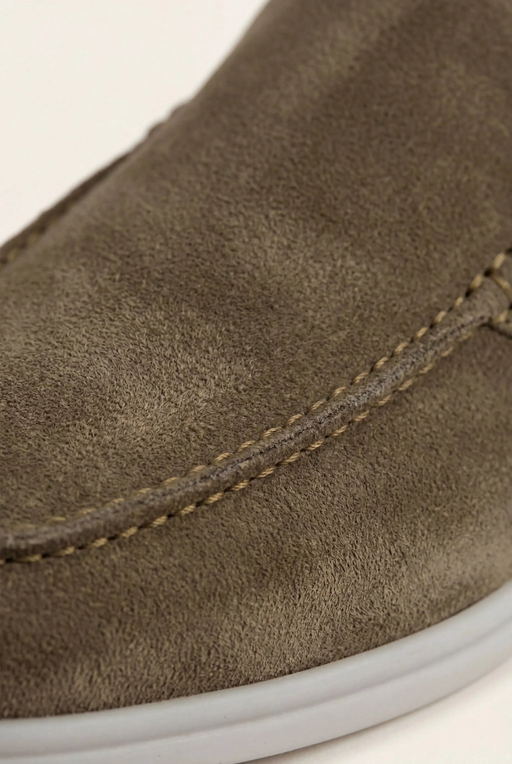 Mule Yacht en Suède Olive