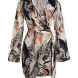 Spencer | Robe portefeuille à imprimé marbré abstrait pour femme