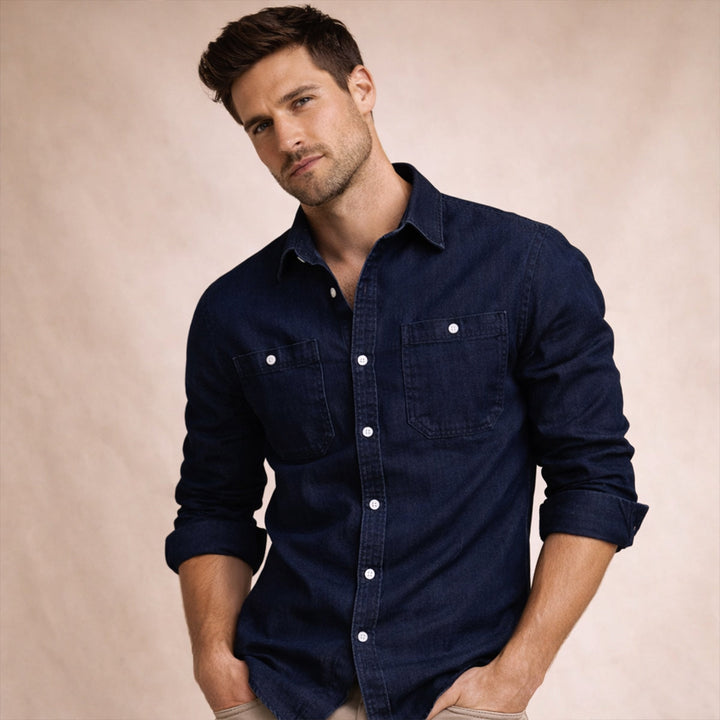 La chemise en denim slim fit pour hommes Crestfall Ridge avec poches doubles