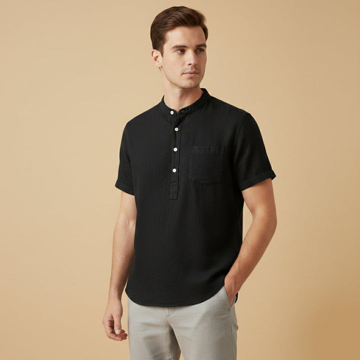 La chemise basique décontractée d&